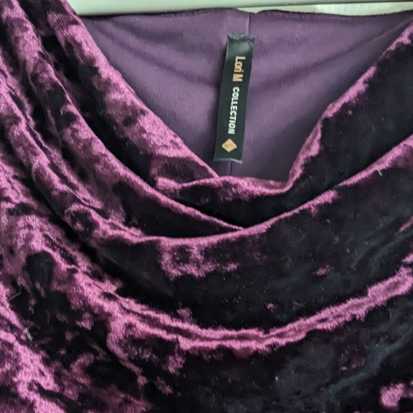 Purple velvet dress - Picture 2 of 2